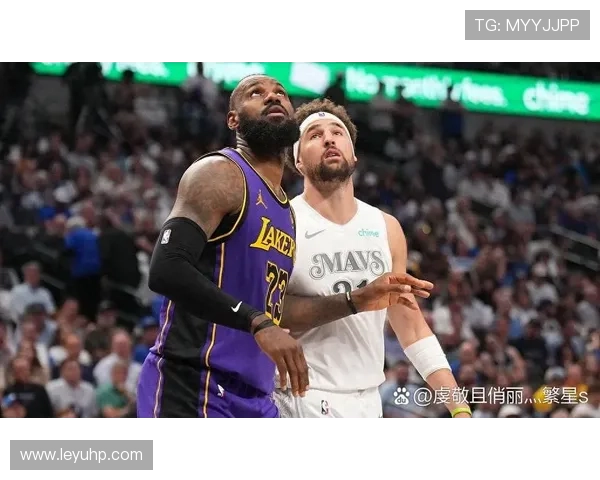 NBA比赛在哪里可以观看,线上线下有哪些选择 NBA比赛在哪里可以观看,线上线下有哪些选择